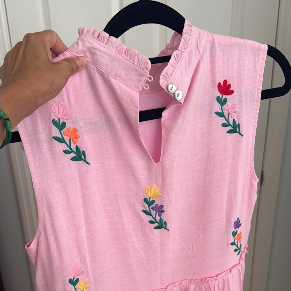 Pink Sleeveless Floral Embroidered Dress - Picture 7 of 7